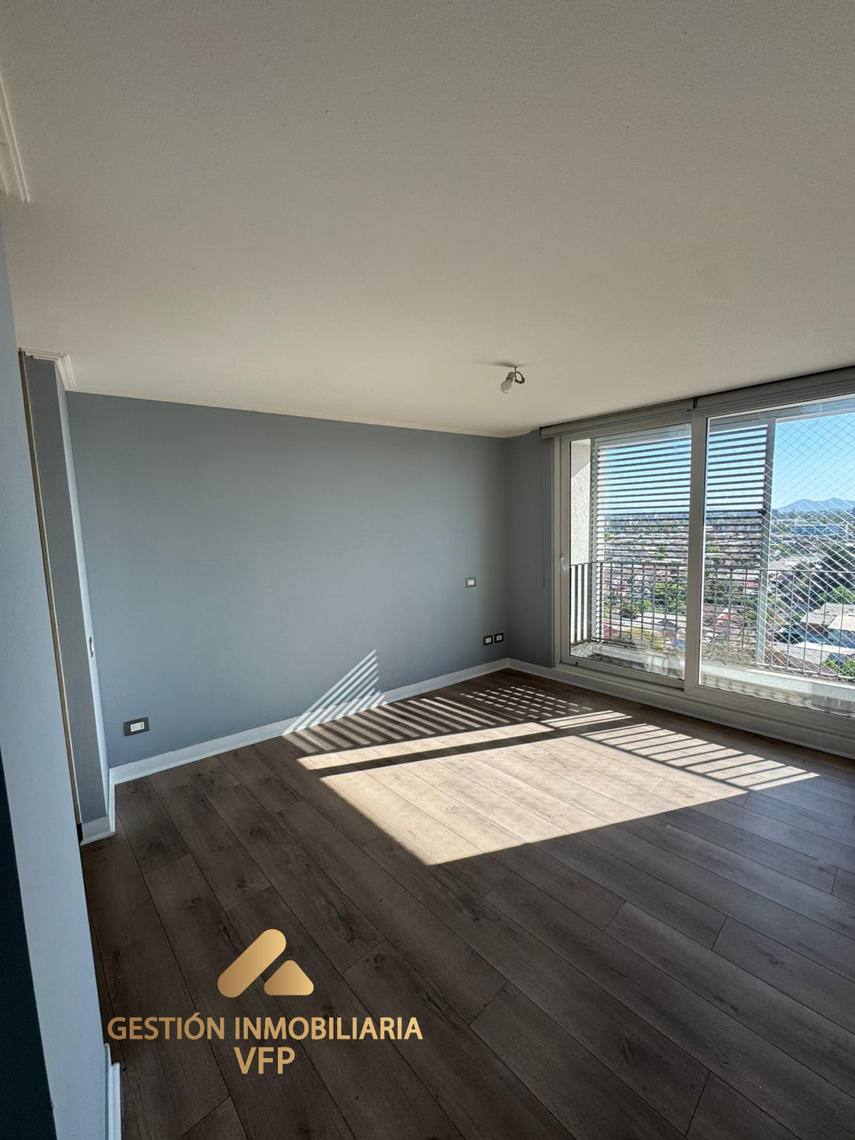 Departamento En Venta En La Florida, 3 Dormitorios, 2 Baños, 2 Estacionamientos